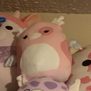 Peety the flying pig squishmallow , HTF SIZE , NWT !
